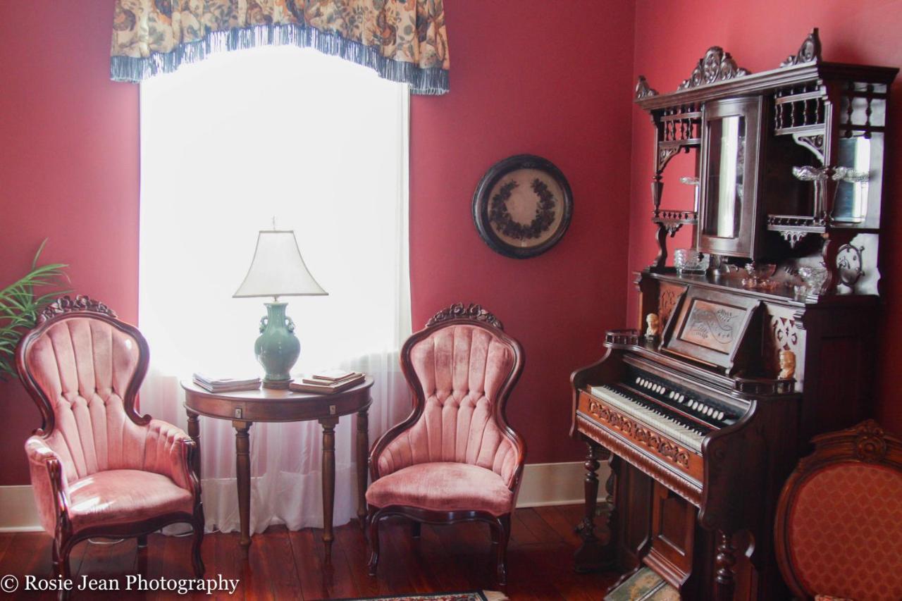 Flowertown Bed & Breakfast