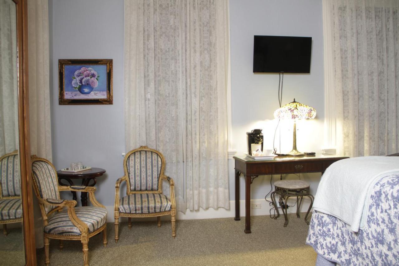 Bed & Breakfast Flowertown *