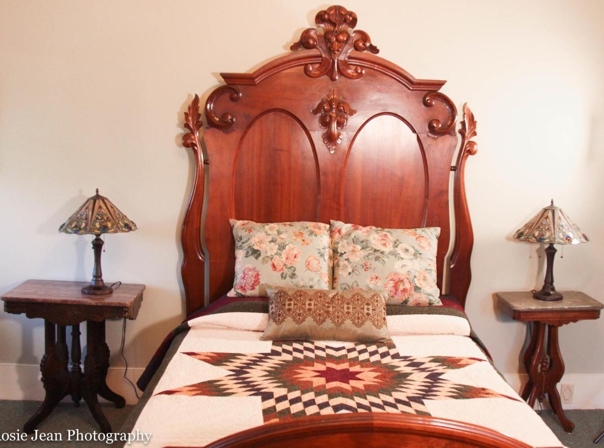 Bed & Breakfast Flowertown